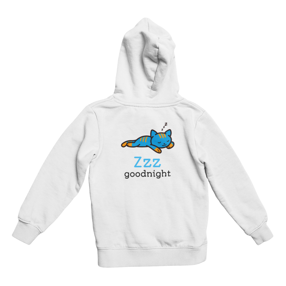 Hoodie trắng in hình cô bé ngủ phía trước và mèo xanh đang nằm ngủ cùng chữ "Zzz goodnight" ở mặt sau.