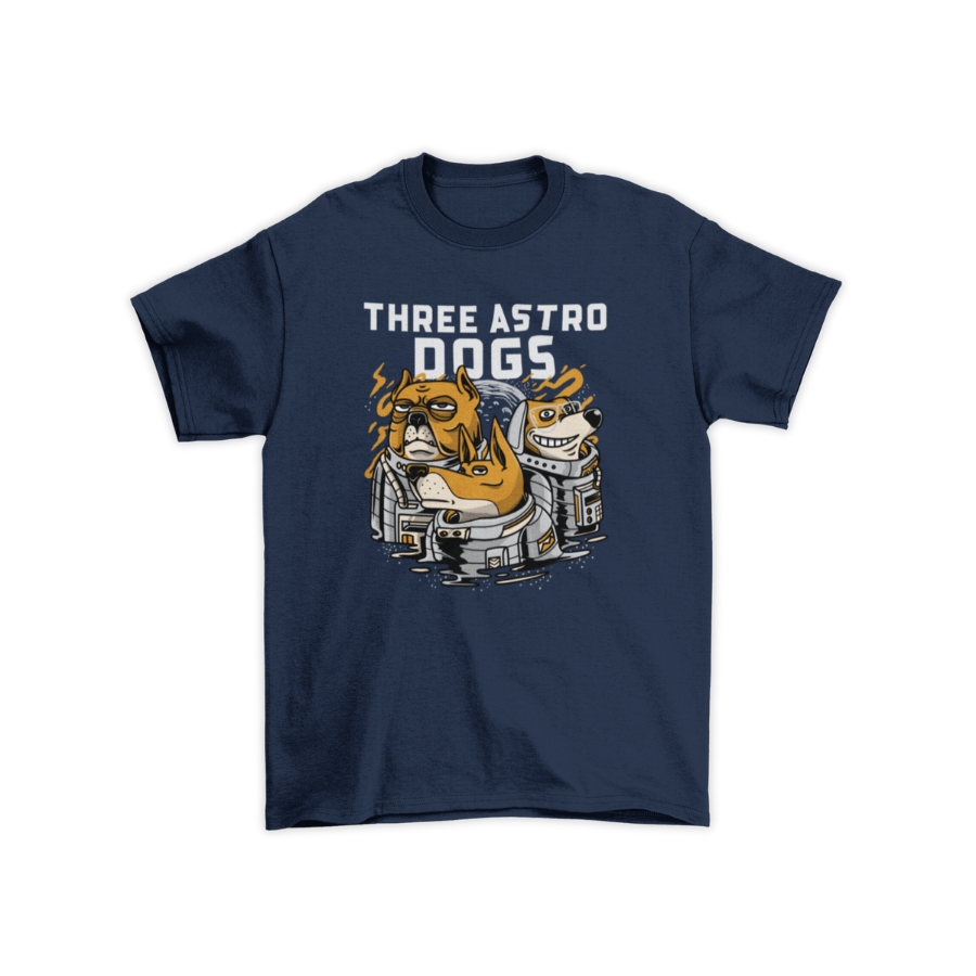 Áo thun navy và cam in hình ba chú chó mặc đồ phi hành gia, phong cách hoạt hình hài hước, chữ “THREE ASTRO DOGS” nổi bật, vibe không gian vui nhộn.