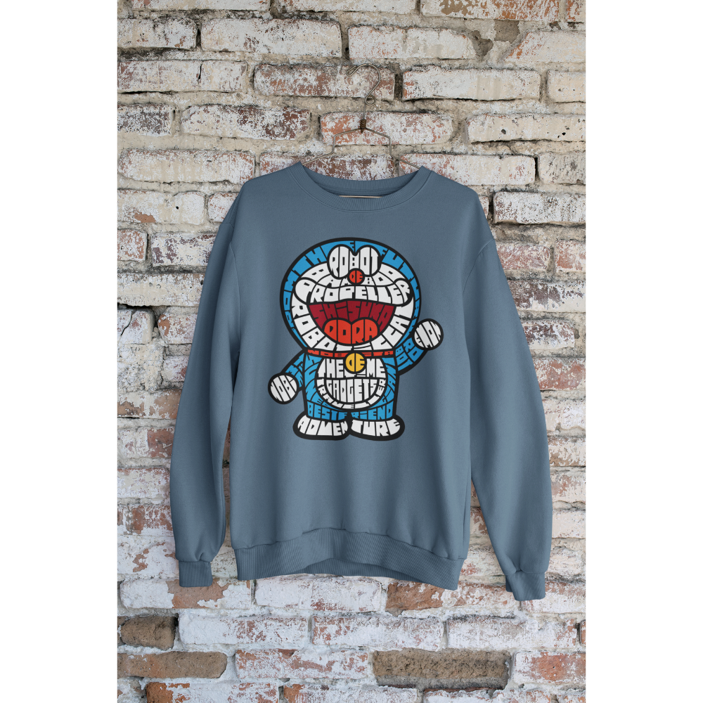 Áo Doraemon thiết kế tạo hình bằng chữ, màu xanh đỏ nổi bật, phong cách dễ thương cá tính
